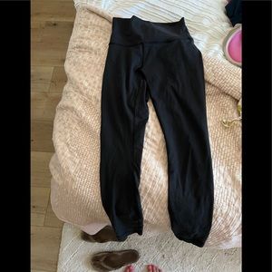 Black Wunder Under Lululemon Leggings
